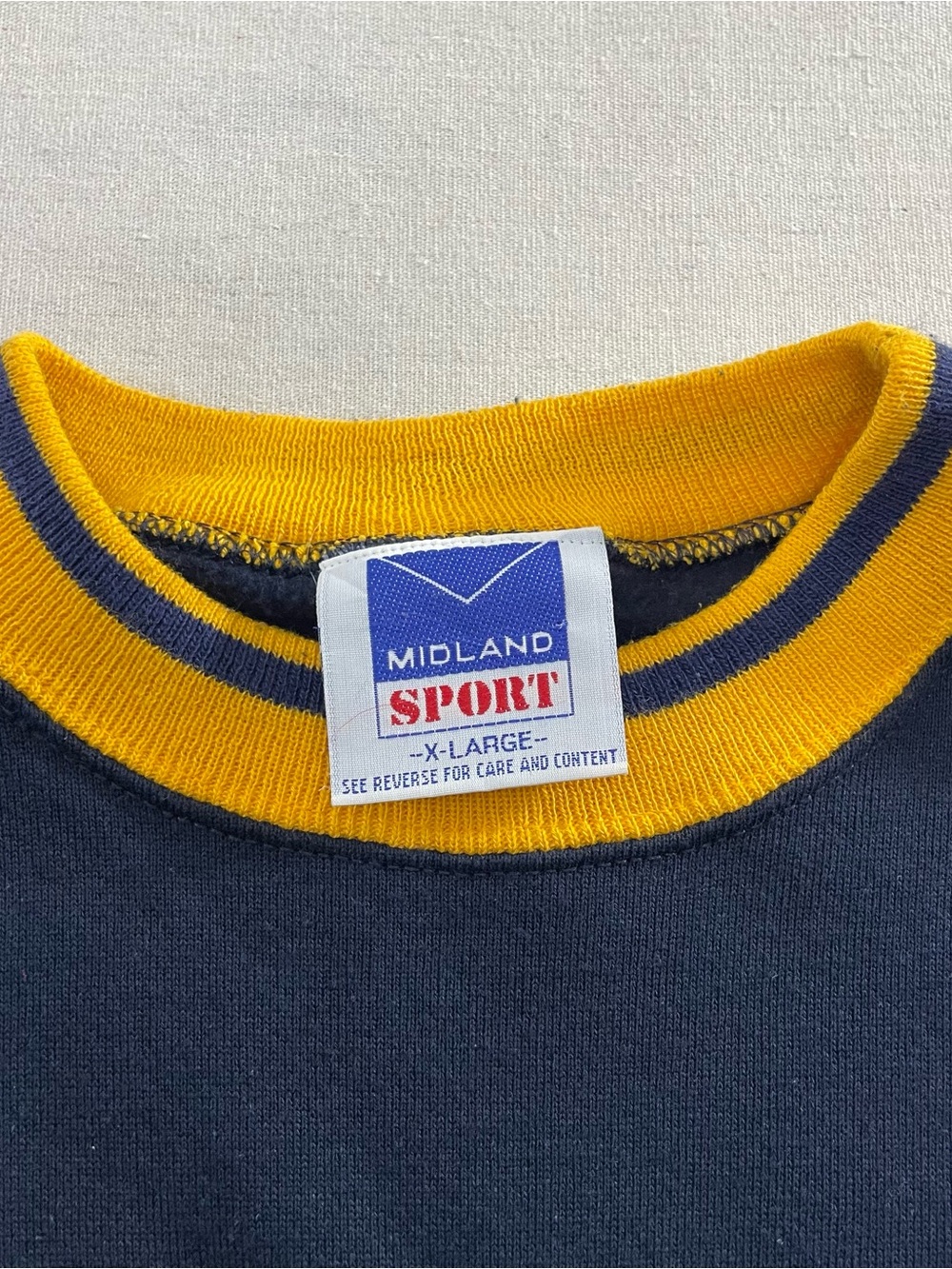 VTG Y2K Michigan Wolverines Sweatshirt XL Pullover Football Midland Sport USA - Picture 5 of 10